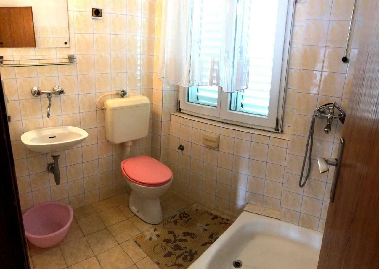 Apartmani Zorka Podstrana Exterior foto